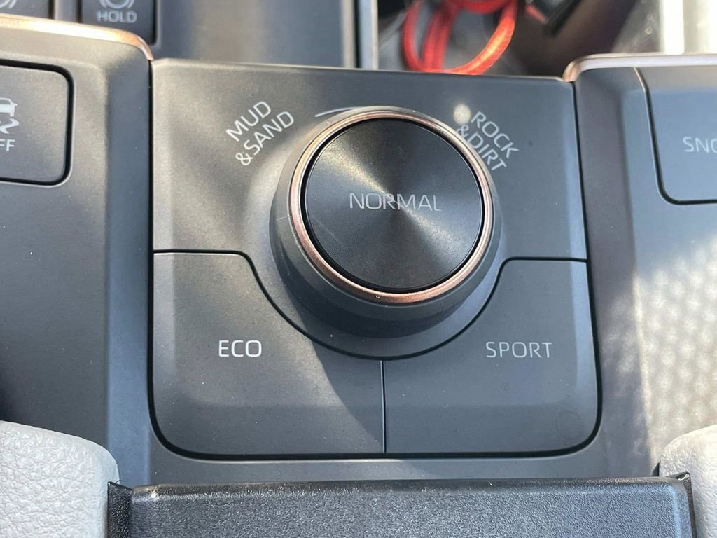 Used 2024 Toyota Grand Highlander AWD Hybrid image 19