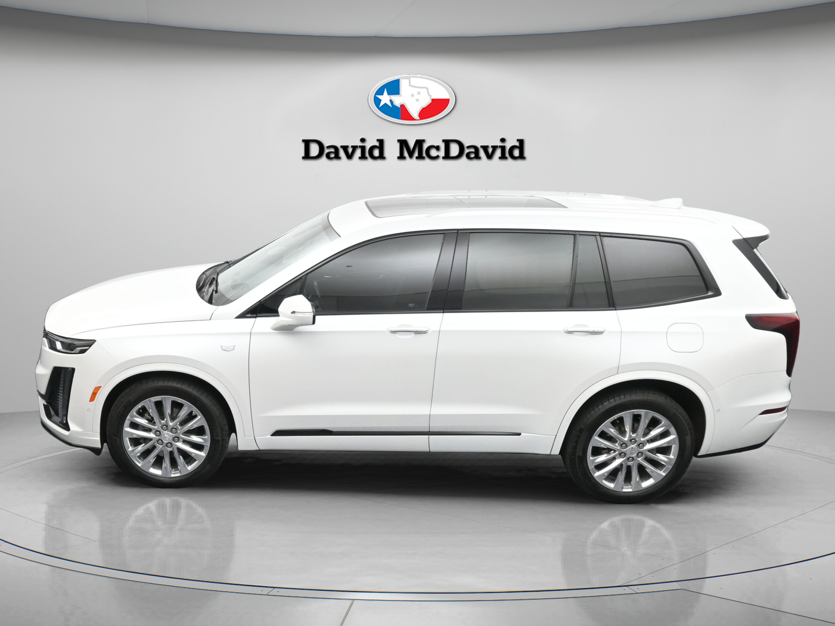 Used 2023 Cadillac XT6 Premium Luxury w/ Technology Package FWD image 45
