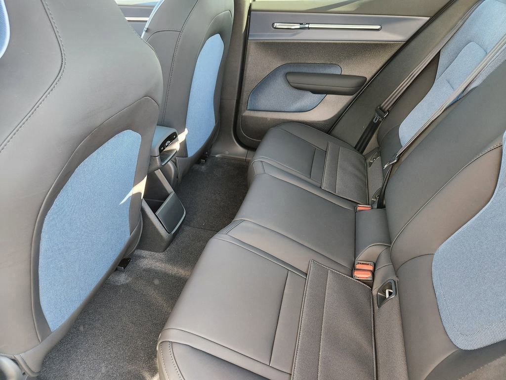 New 2026 Volvo EX30 Cross Country Ultra w/ Protection Package Premier image 19