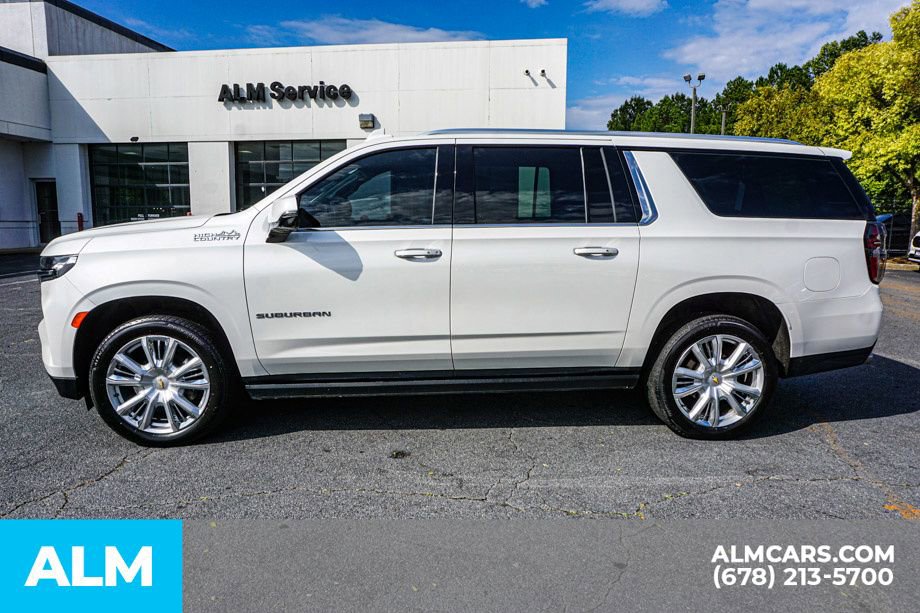 Used 2022 Chevrolet Suburban High Country image 7