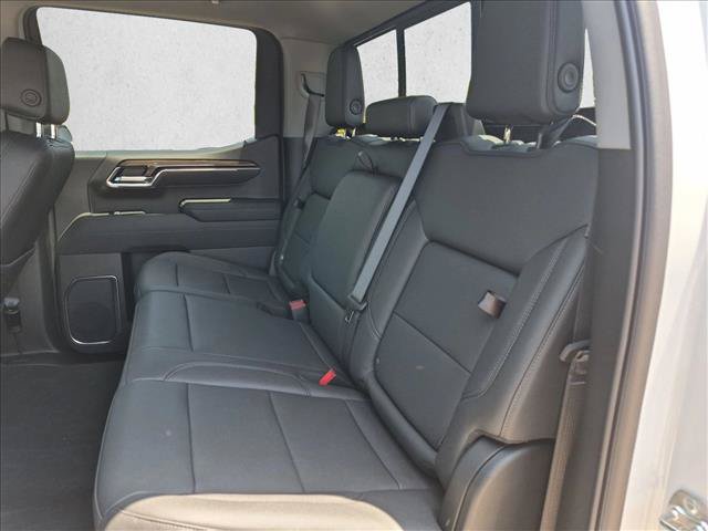 Used 2026 Chevrolet Silverado 1500 LT Trail Boss w/ LT Trail Boss Premium Package AWD/4WD image 19