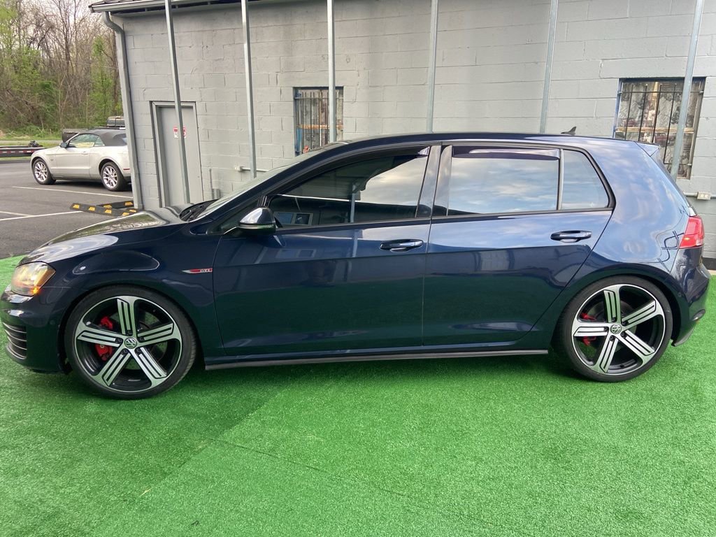 Used 2017 Volkswagen GTI Autobahn image 9