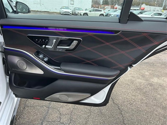 Used 2024 Mercedes-Benz S 63 AMG S image 26