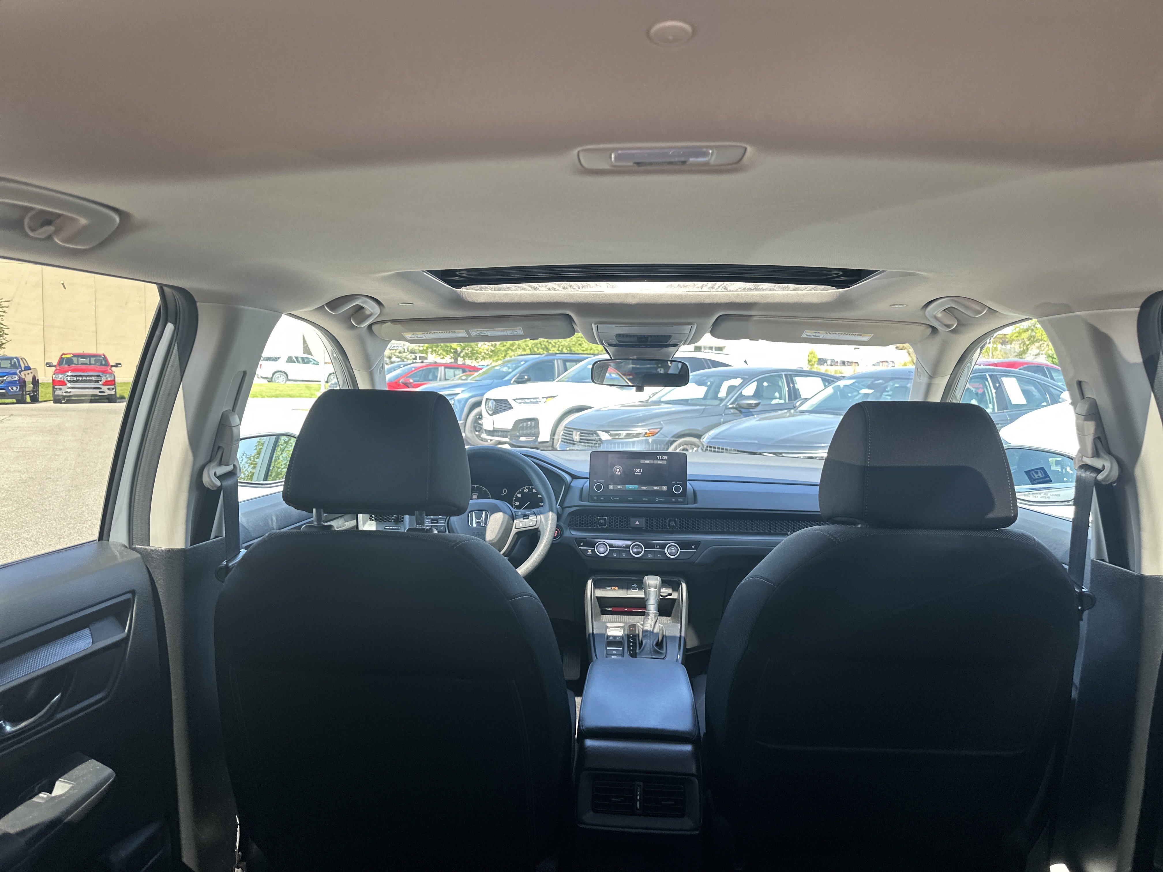 Used 2025 Honda CR-V EX image 12