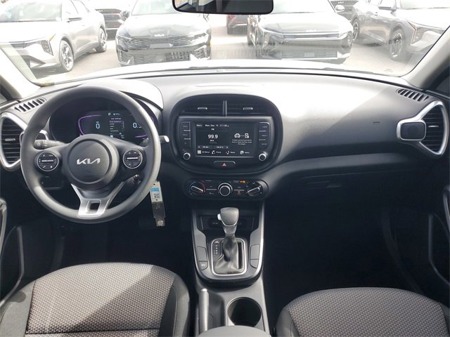 New 2025 Kia Soul LX image 17