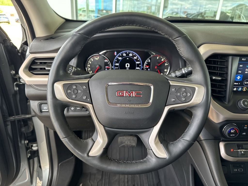 Used 2023 GMC Acadia Denali w/ Denali Ultimate Package AWD/4WD image 28