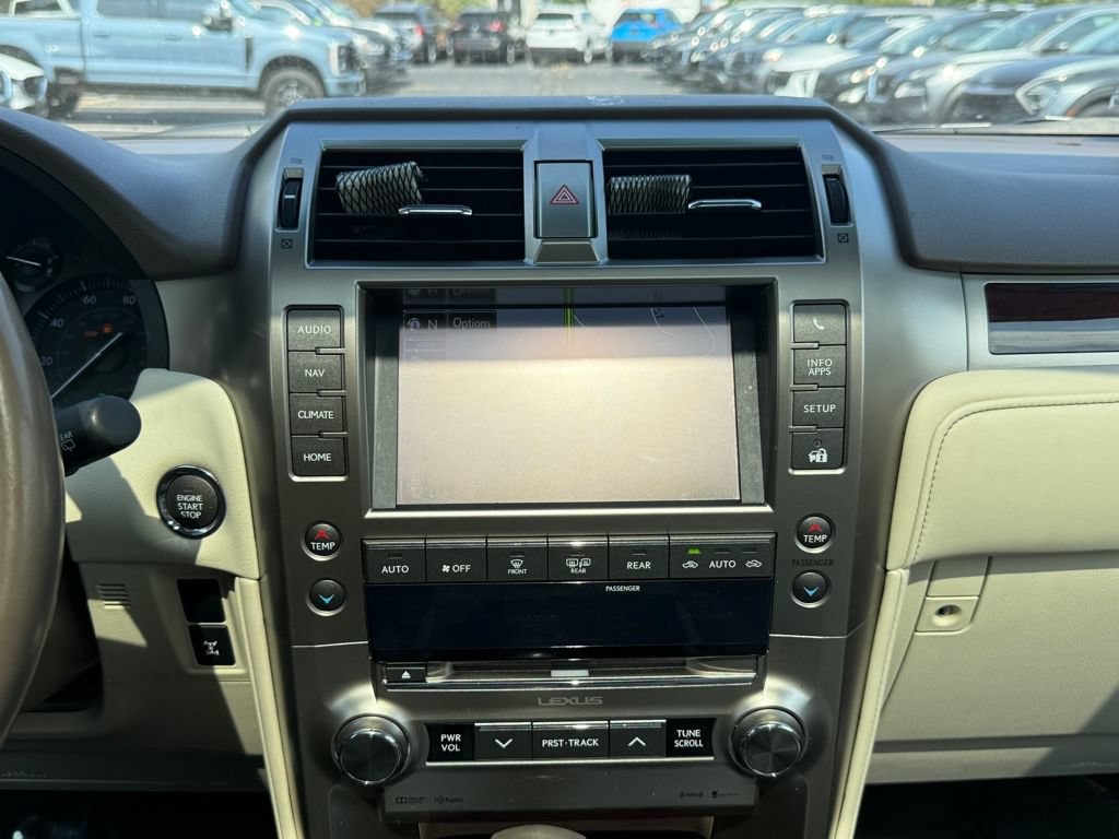 Used 2018 Lexus GX 460 Premium w/ Premium Package AWD/4WD image 33