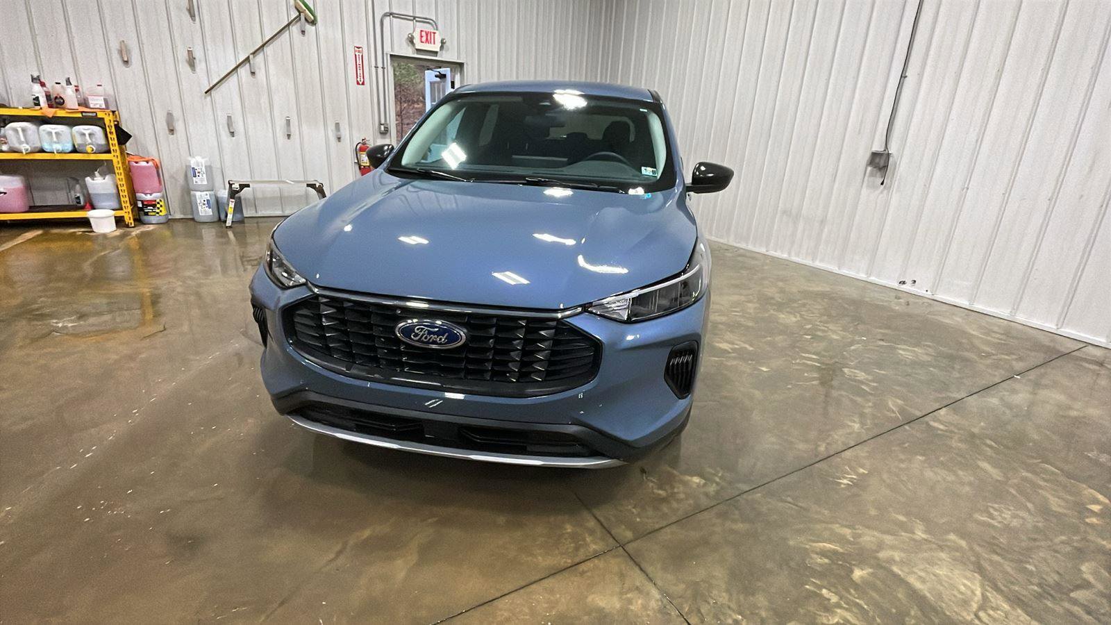 Used 2024 Ford Escape Active w/ Tech Pack #1 image 1