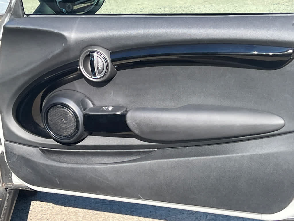 Used 2017 MINI Cooper S FWD image 13