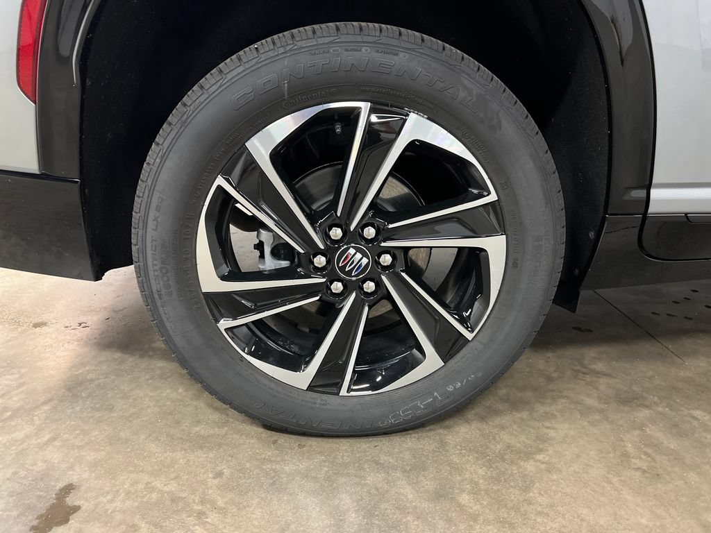 New 2026 Buick Enclave Sport Touring w/ Power Package AWD/4WD image 9
