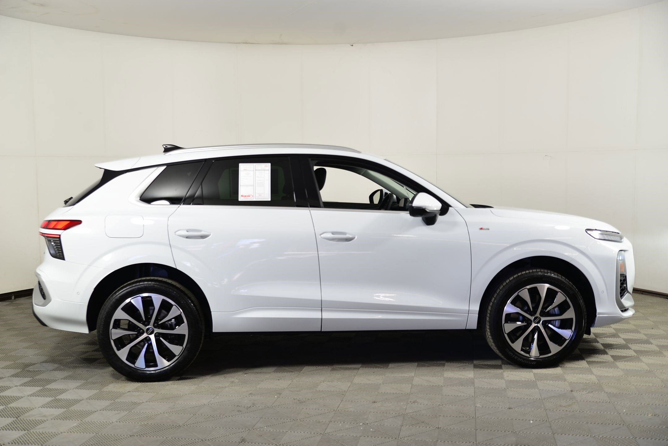 New 2026 Audi Q3 quattro 2.0T image 8