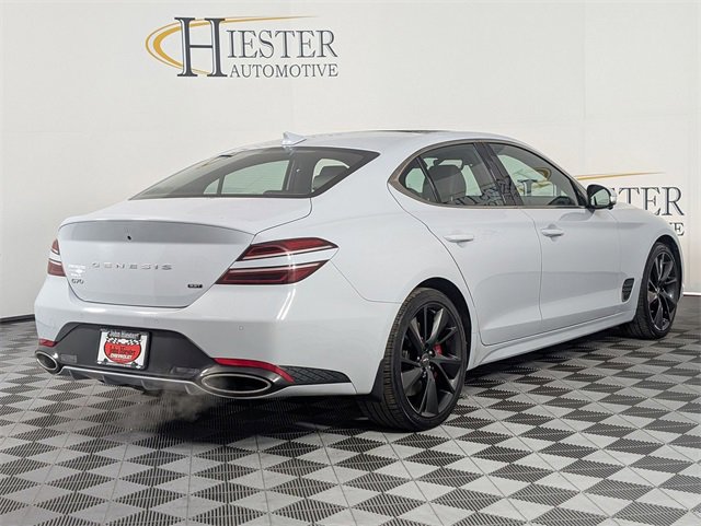 Used 2022 Genesis G70 3.3T image 7