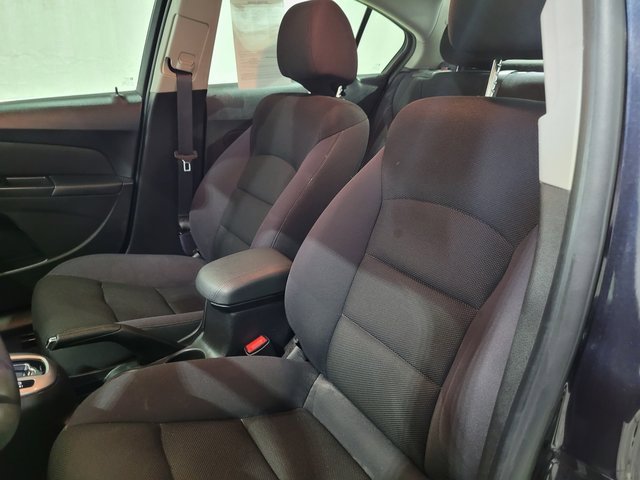 Used 2015 Chevrolet Cruze LT image 21