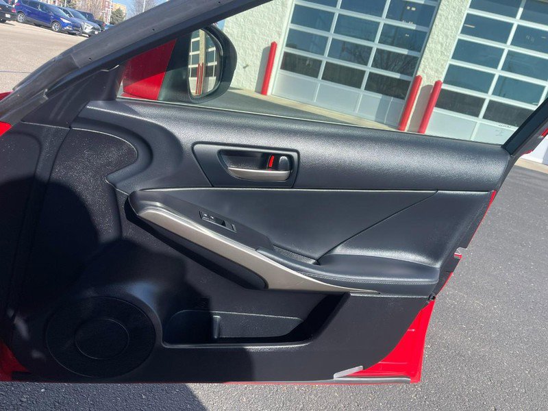 Used 2019 Lexus IS 300 F Sport w/ F Sport Package RWD image 12