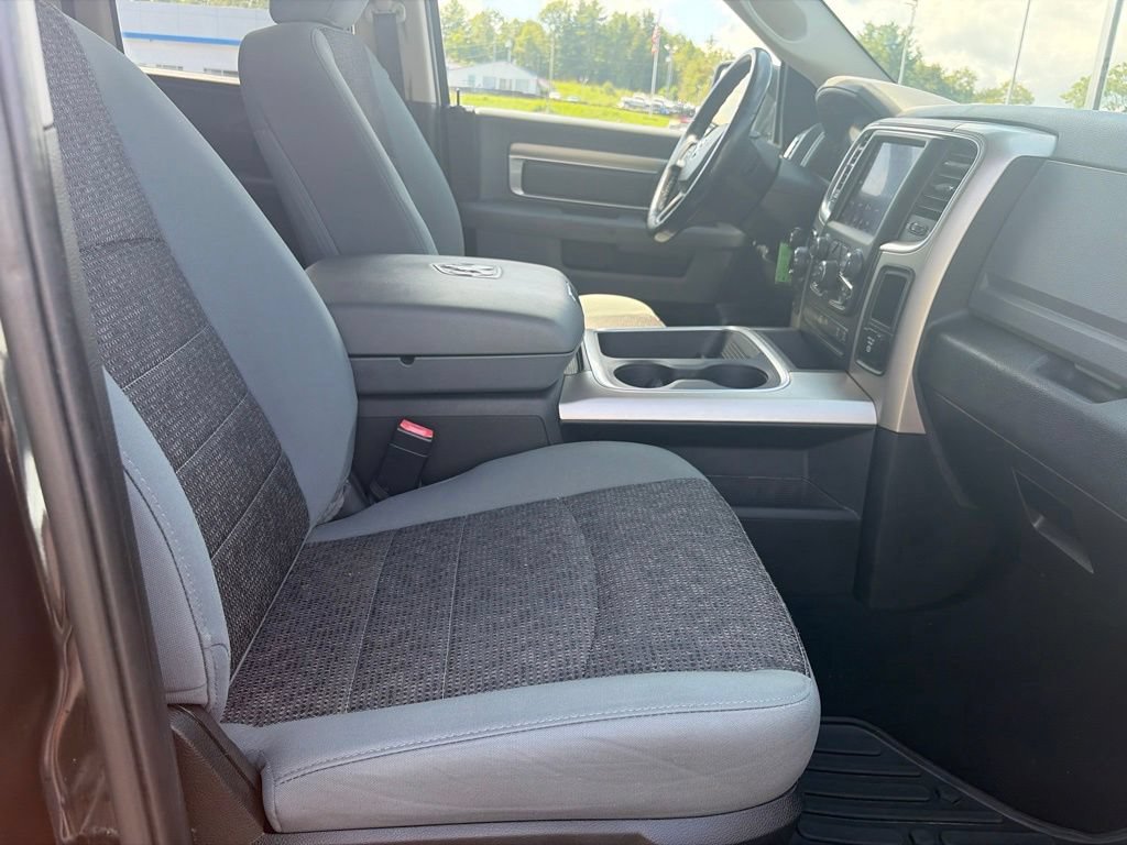 Used 2018 RAM 1500 Big Horn AWD/4WD image 38