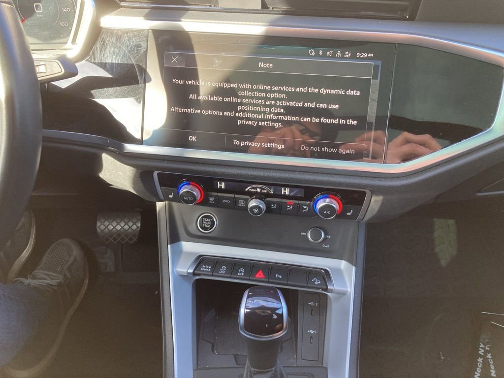 Used 2023 Audi Q3 2.0T Premium Plus w/ Premium Plus Package image 11