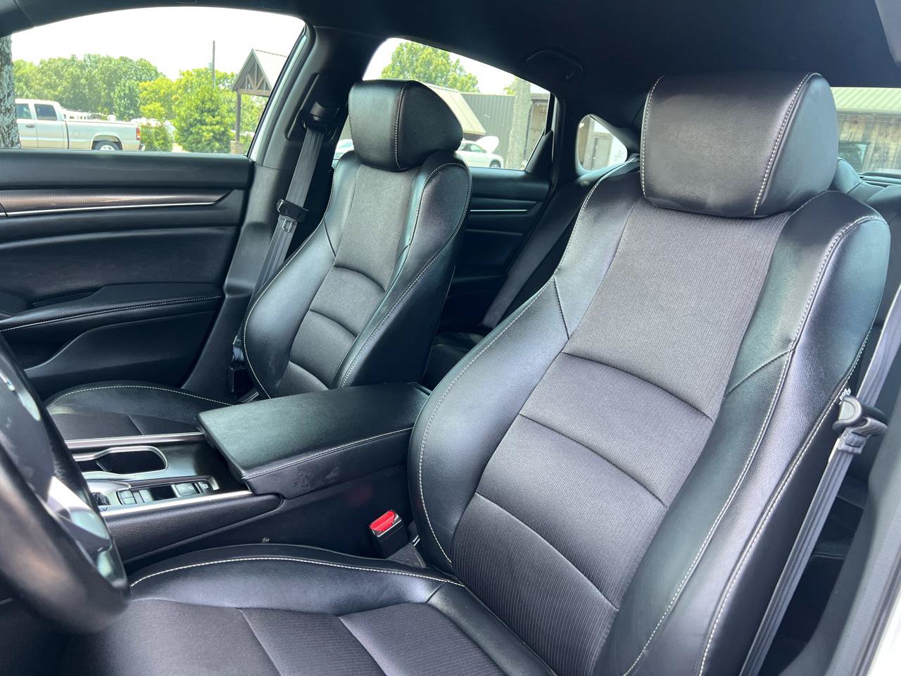 Used 2022 Honda Accord Sport image 16