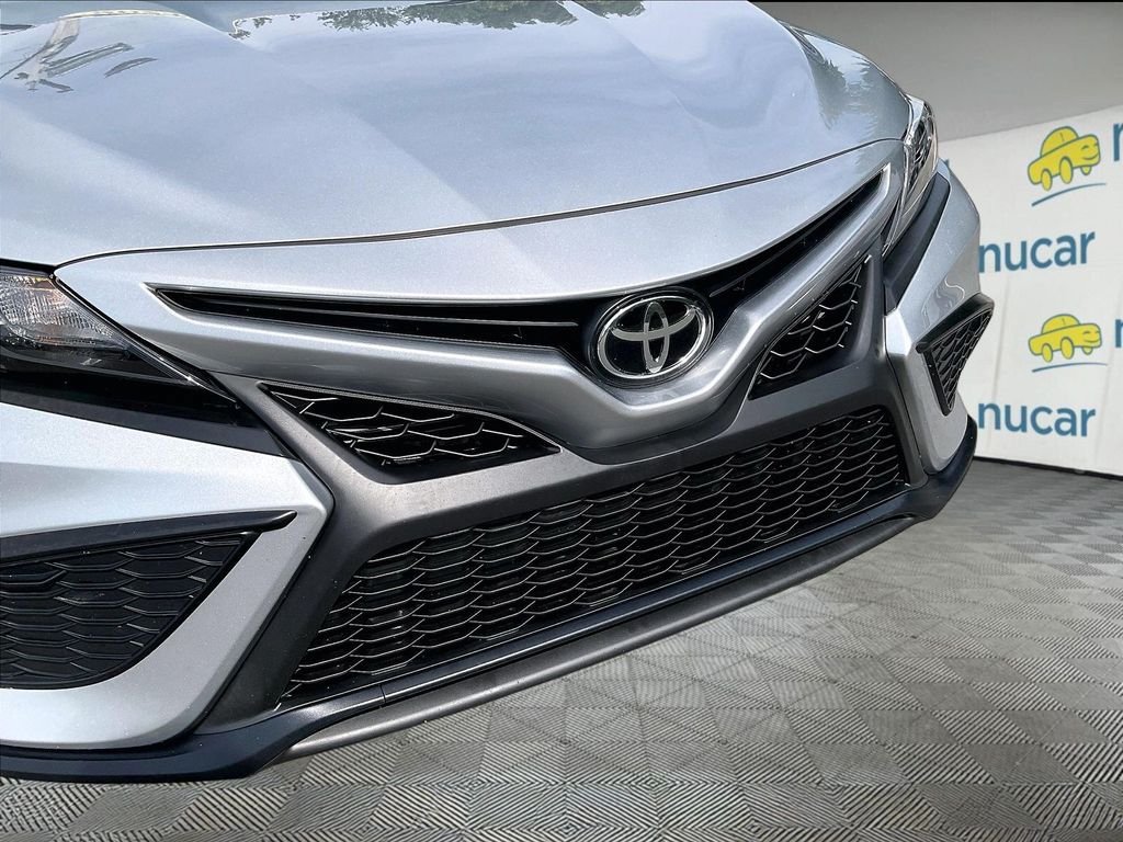 Used 2024 Toyota Camry SE FWD image 28
