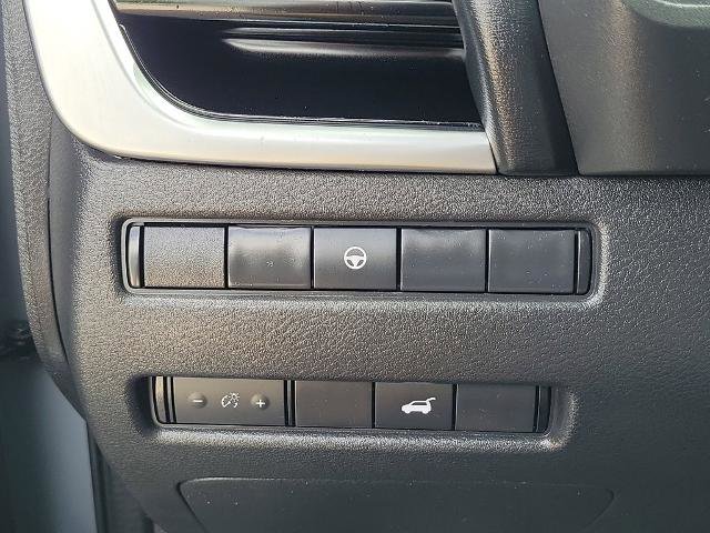 Certified 2022 Nissan Rogue SL image 25