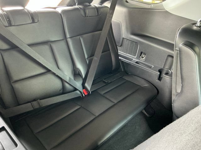 Used 2022 Ford Explorer Limited w/ Equipment Group 301A AWD/4WD image 20