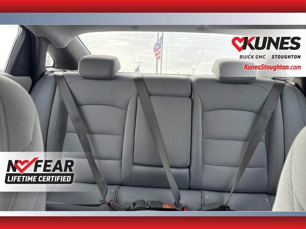 Used 2024 Chevrolet Malibu LT image 33