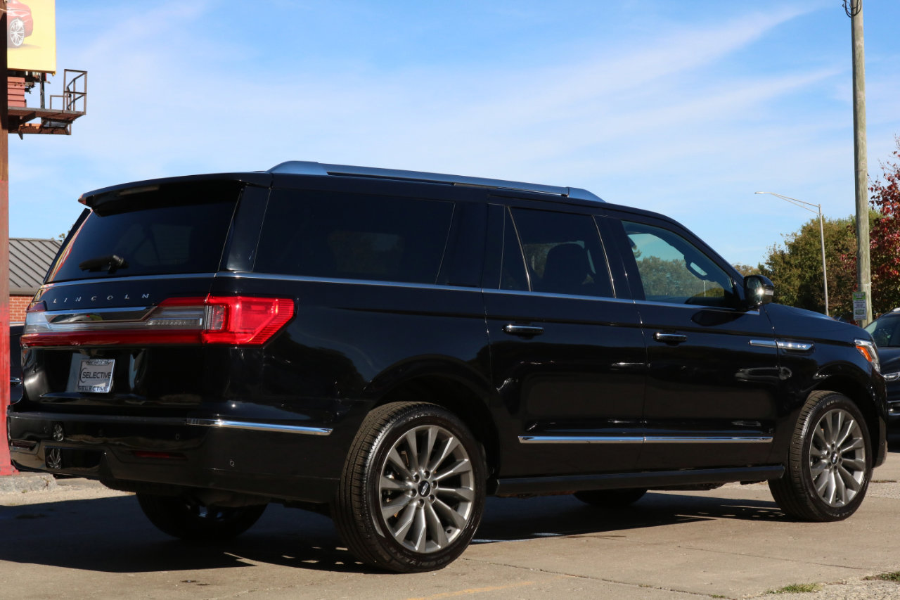 Used 2020 Lincoln Navigator L Reserve w/ Luxury Package image 9