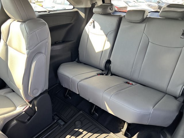 New 2026 Toyota Sienna XLE FWD image 26