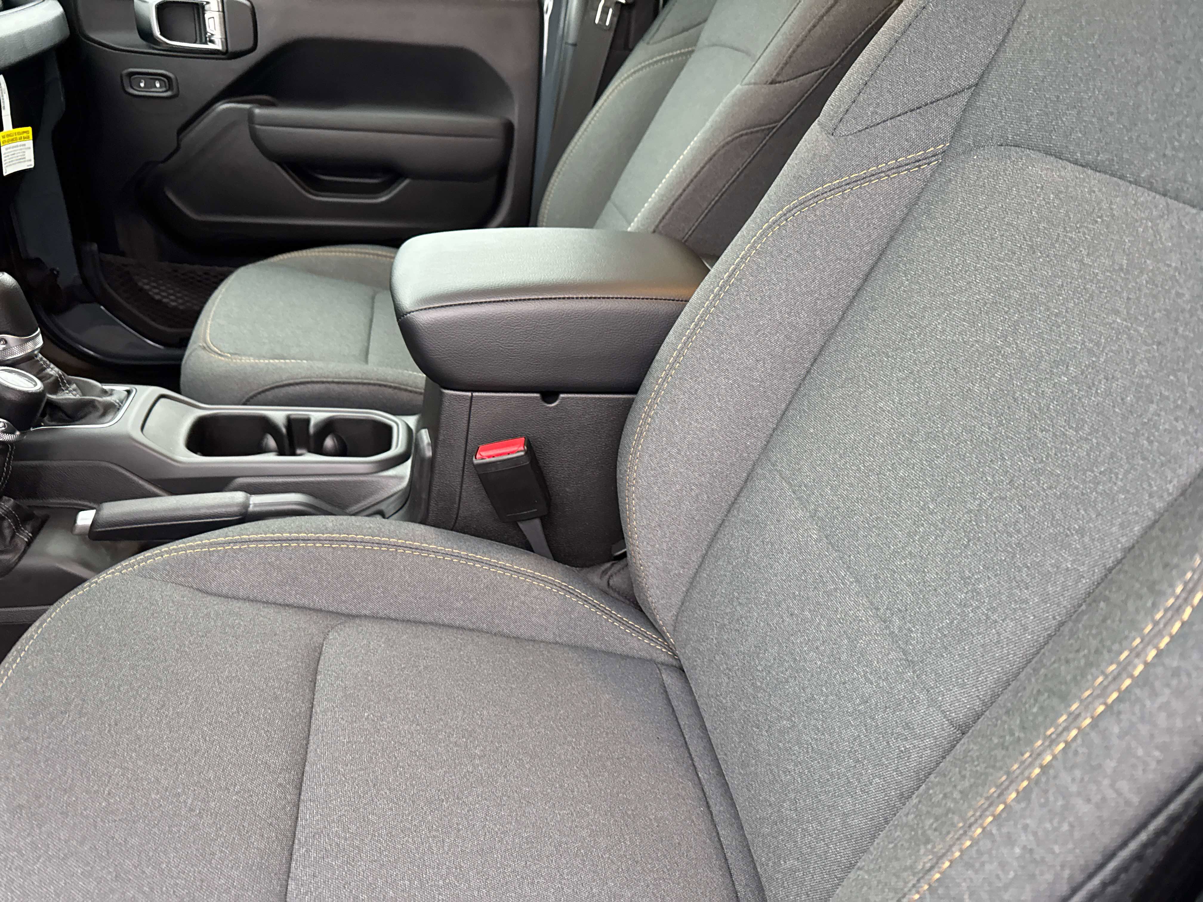 New 2026 Jeep Wrangler Unlimited Sport image 10