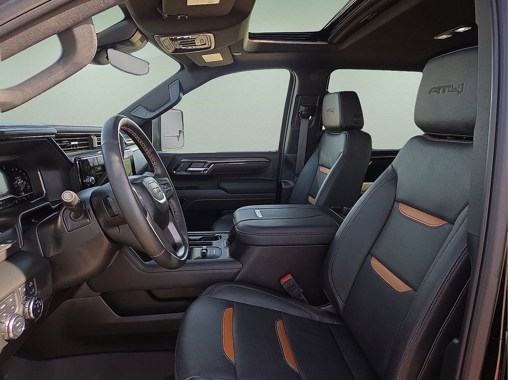 Used 2025 GMC Sierra 2500 AT4 w/ AT4 Premium Plus Package image 24