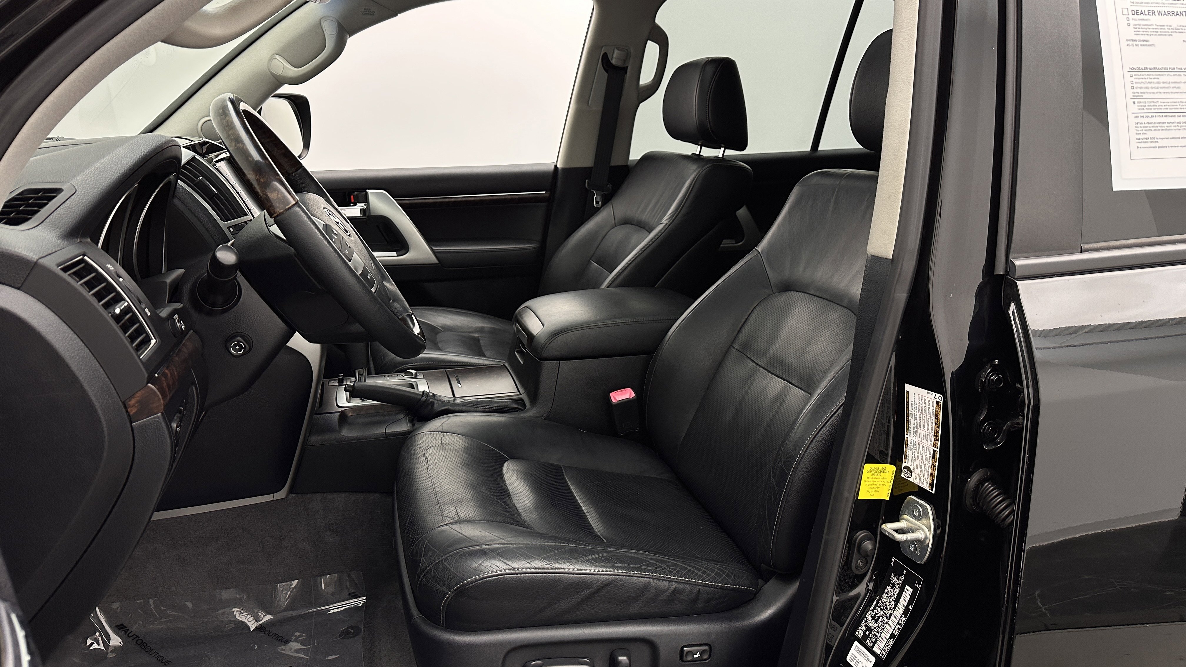 Used 2014 Toyota Land Cruiser AWD/4WD image 17