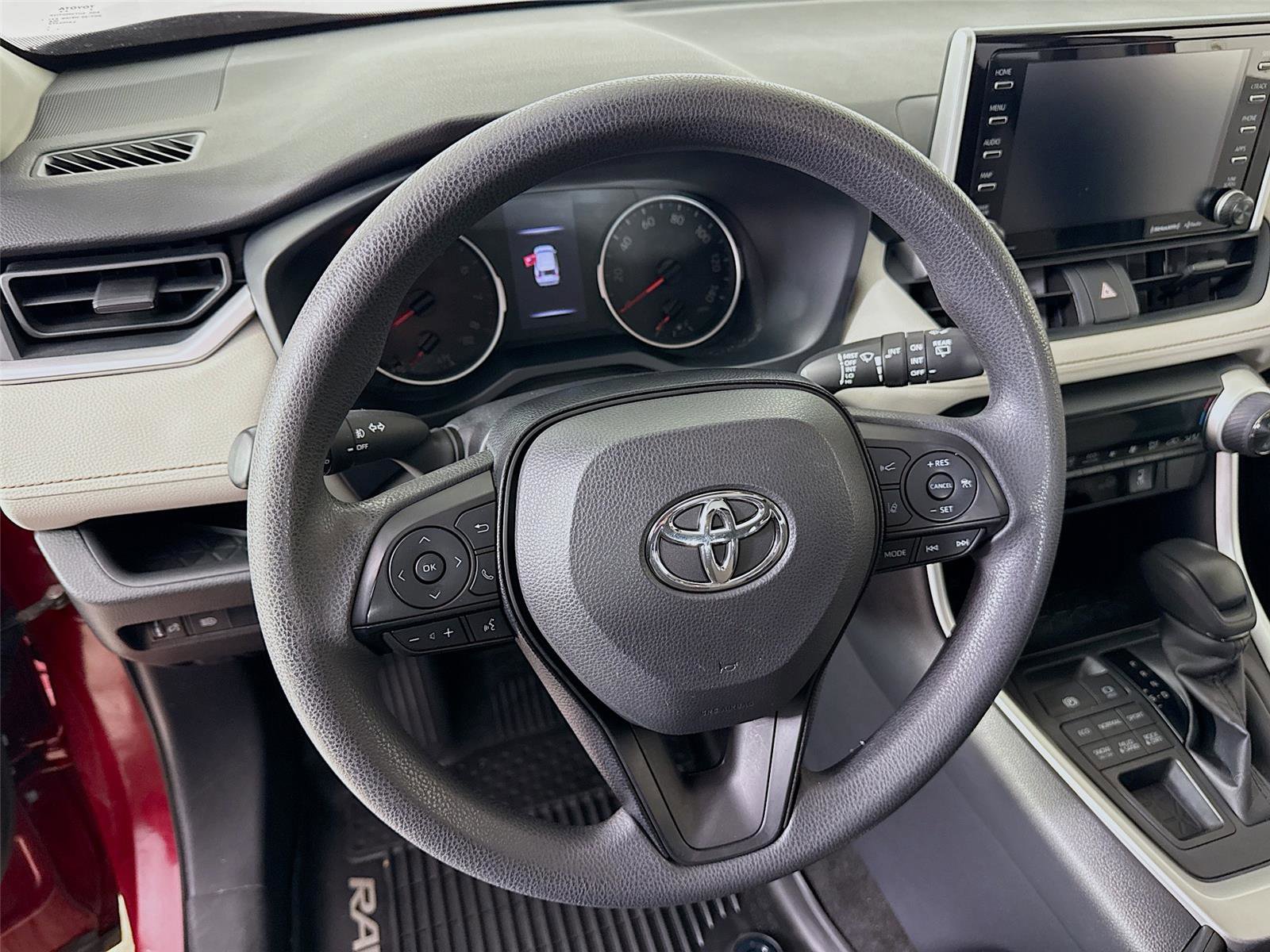 Used 2019 Toyota RAV4 XLE image 12