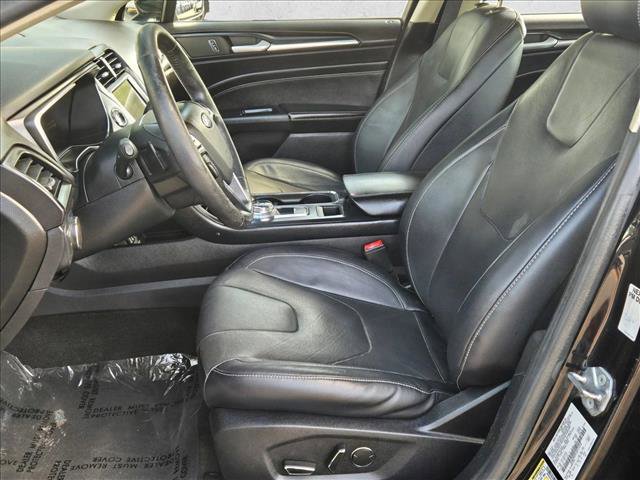 Used 2020 Ford Fusion Titanium image 18