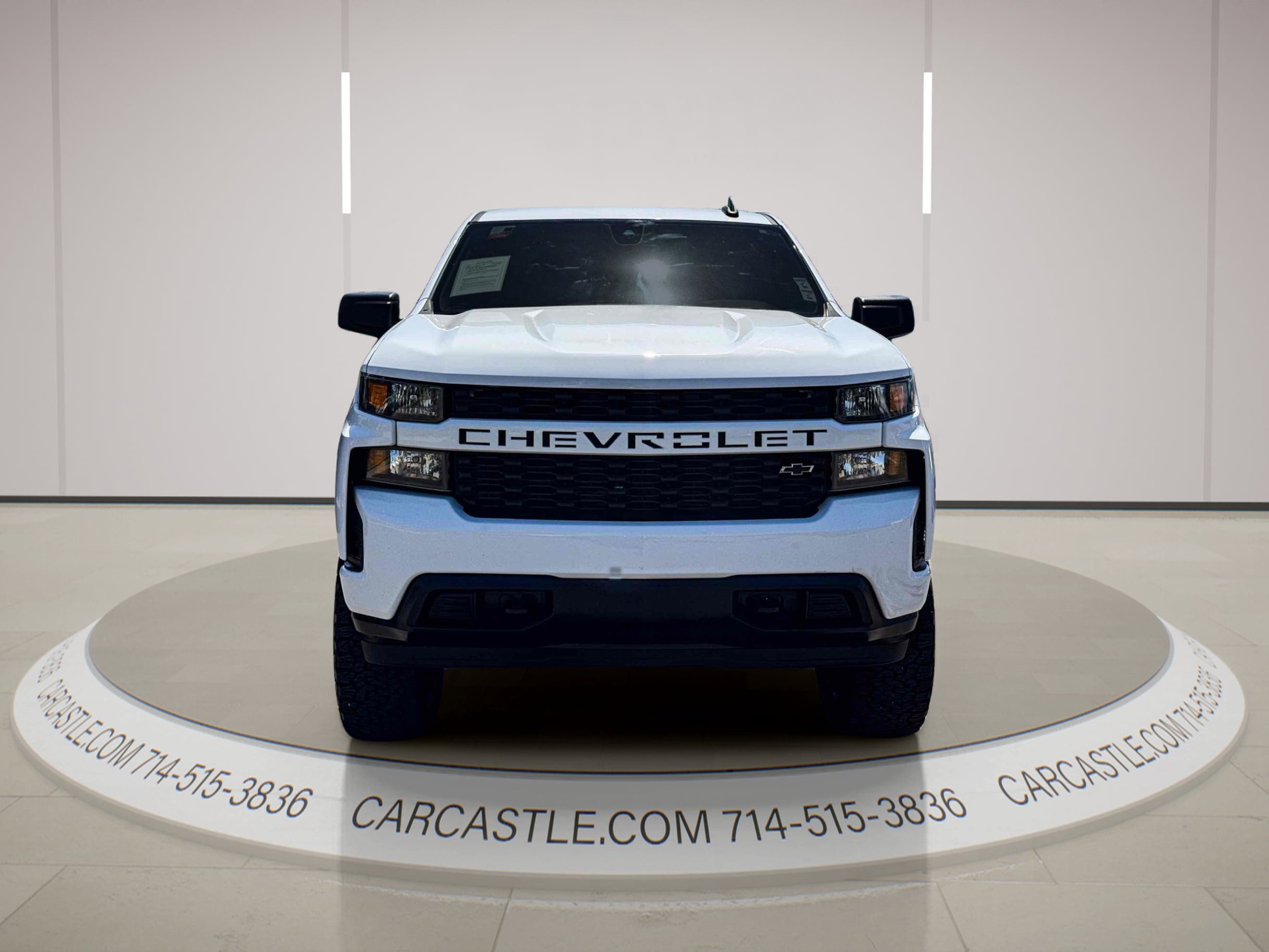 Used 2021 Chevrolet Silverado 1500 Custom w/ LPO, Dark Essentials Package RWD image 2