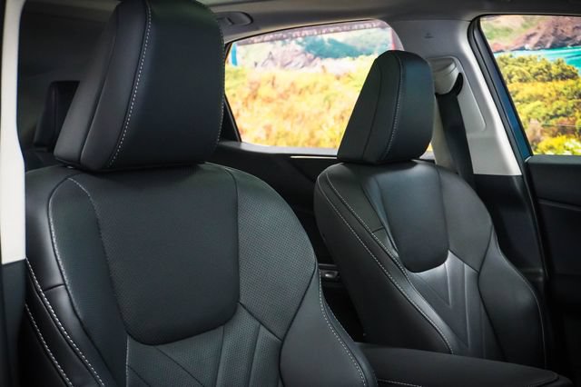 Certified 2025 Lexus NX 450h+ AWD w/ Accessory Package (Z2) image 26