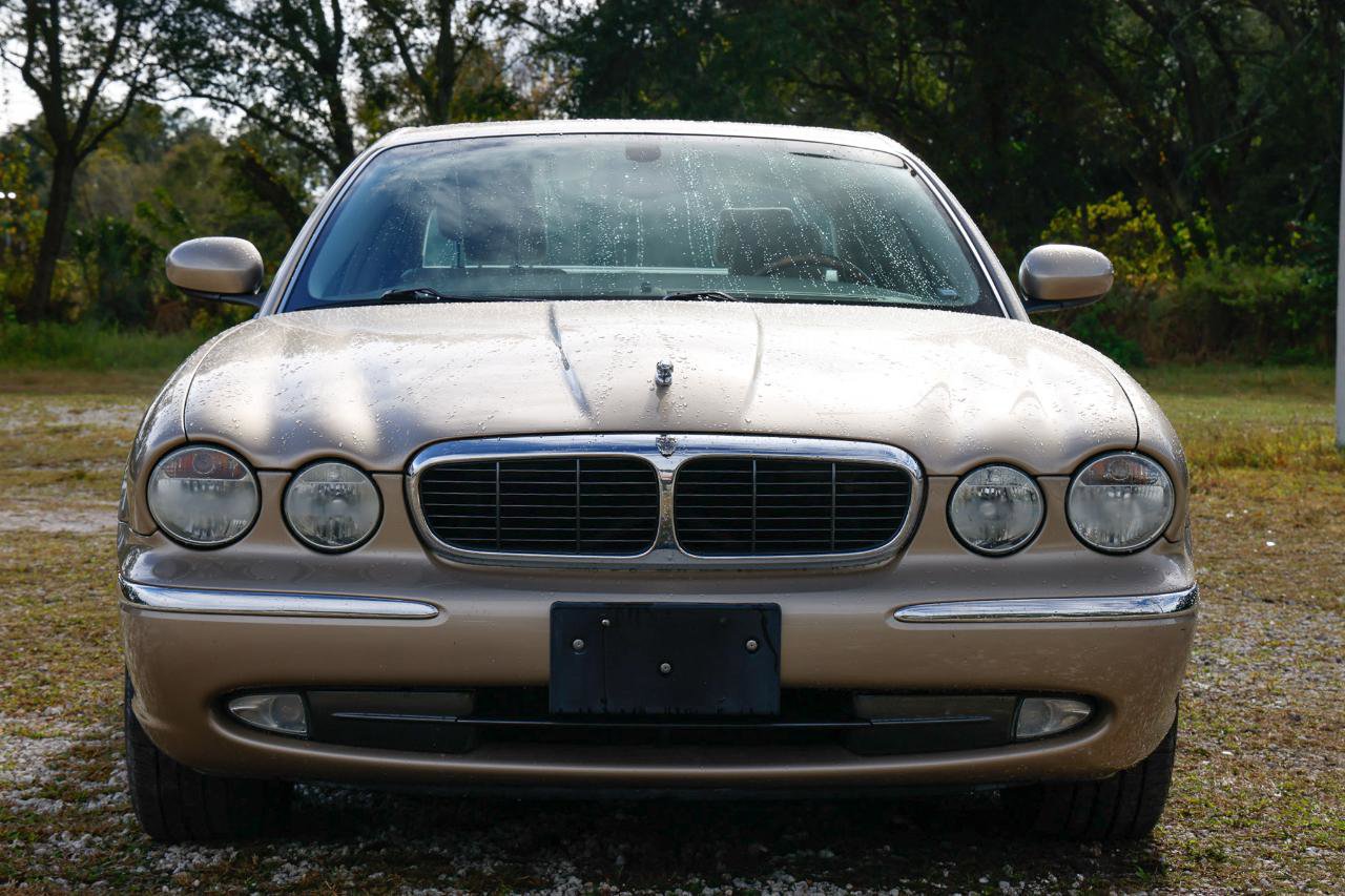 Used 2004 Jaguar XJ8 RWD image 19