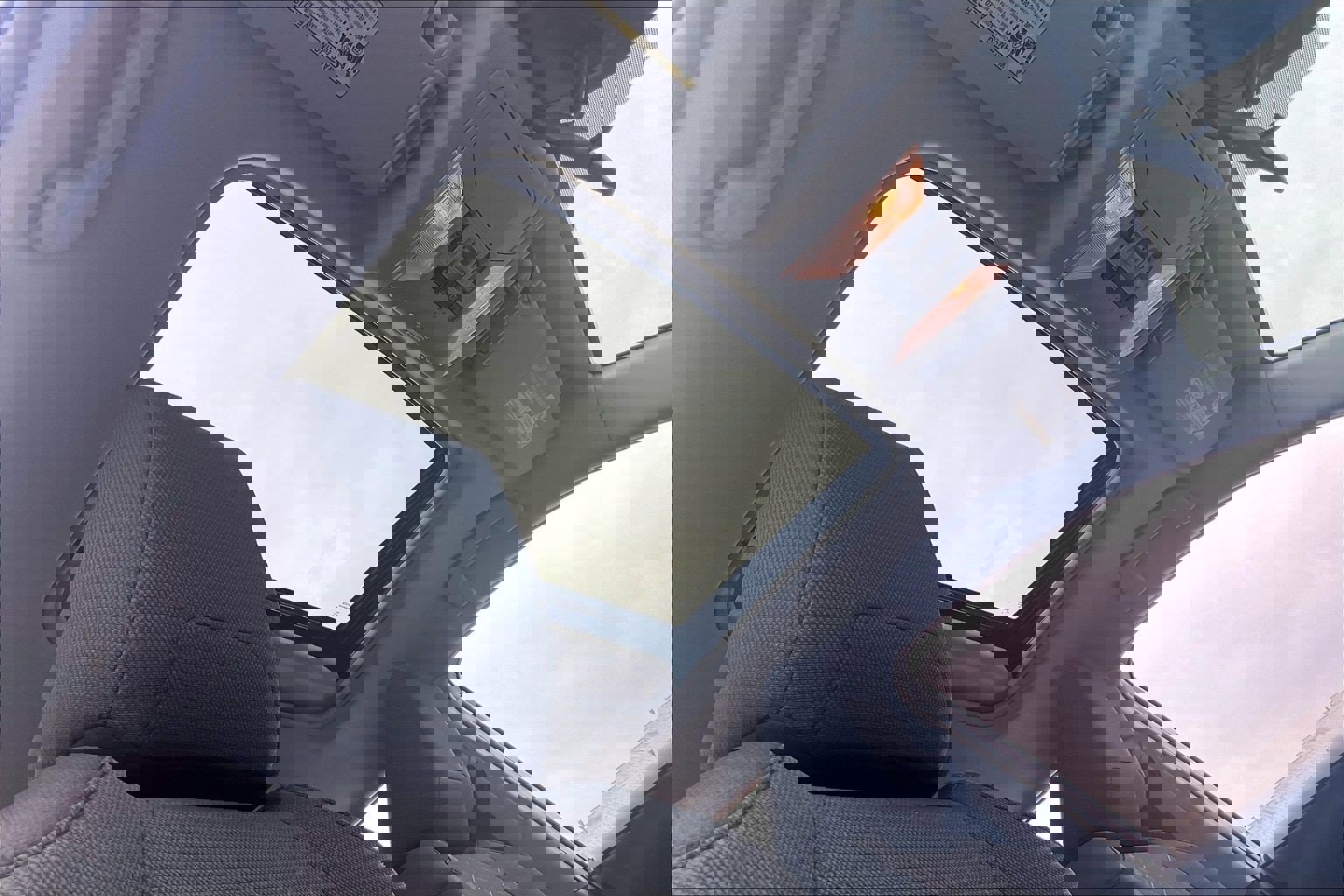 Used 2020 Toyota RAV4 XLE image 27