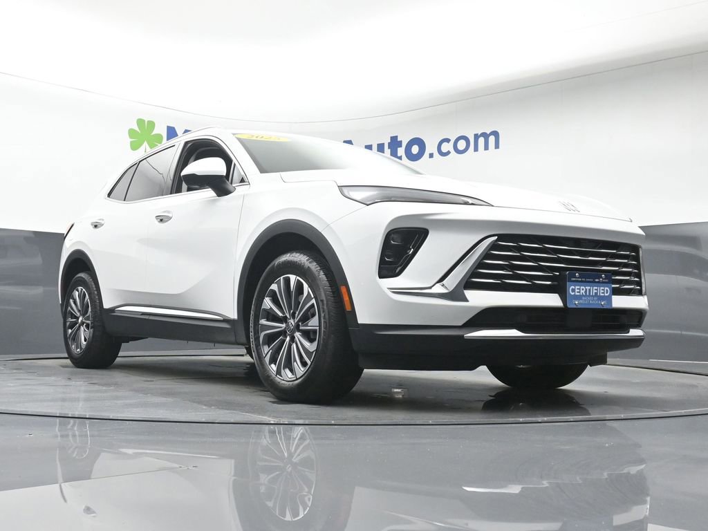 Certified 2025 Buick Envision Preferred image 23