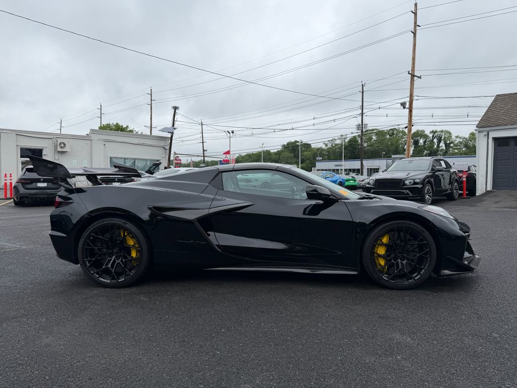 Used 2026 Chevrolet Corvette ZR1X AWD/4WD image 4