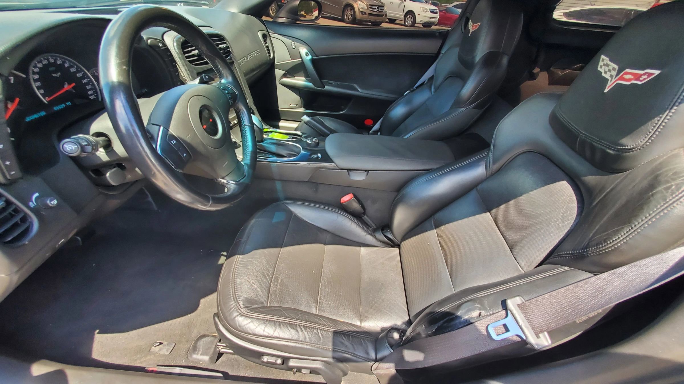 Used 2012 Chevrolet Corvette Grand Sport w/ 3LT Preferred Equipment Group image 10