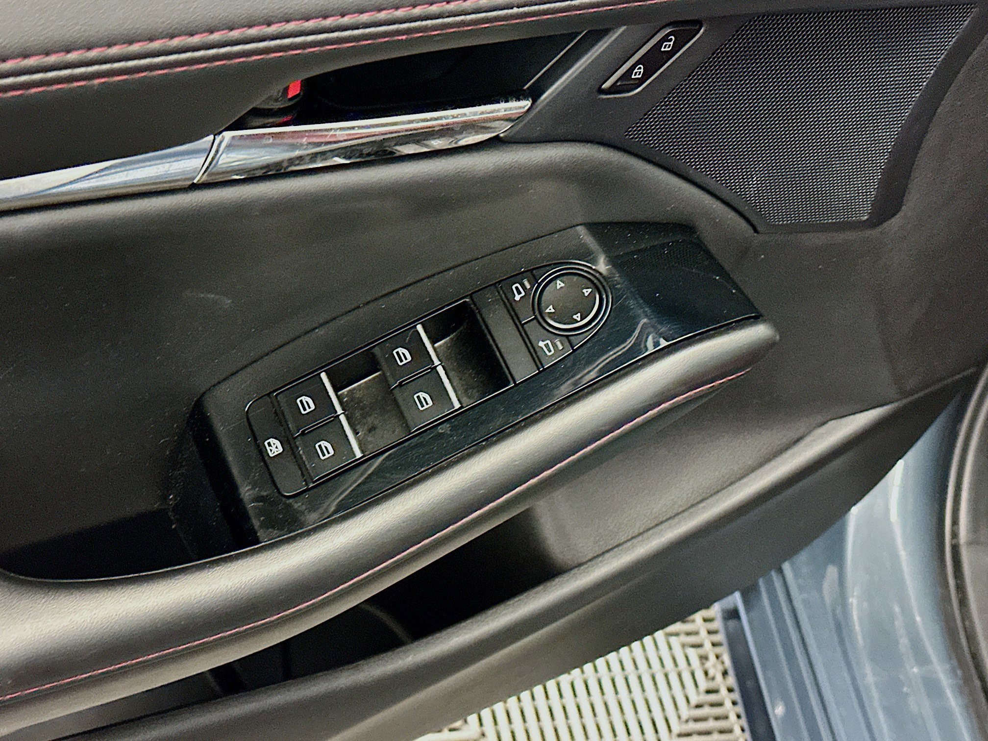 Used 2024 MAZDA MAZDA3 s image 15