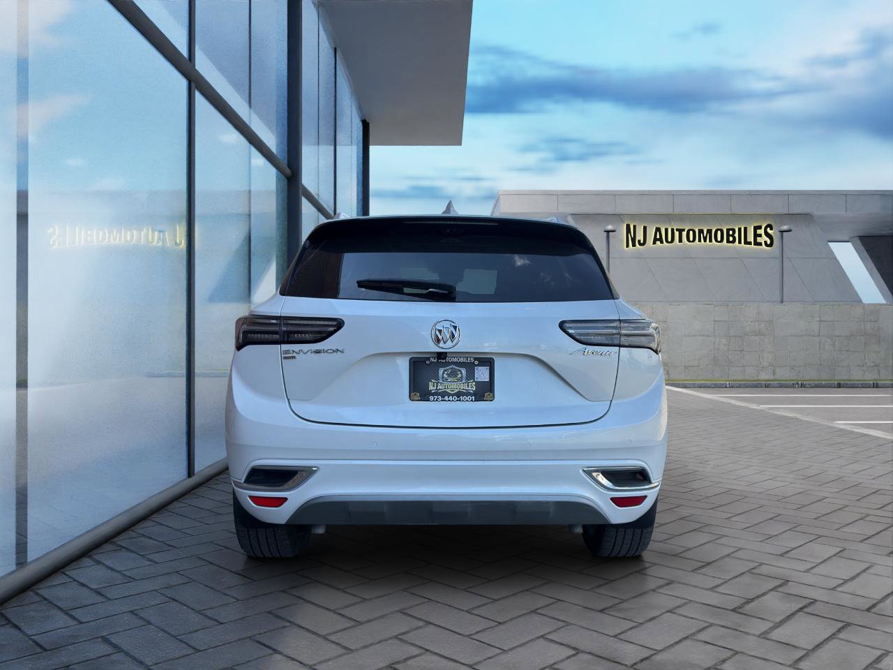 Used 2023 Buick Envision Avenir AWD/4WD image 6