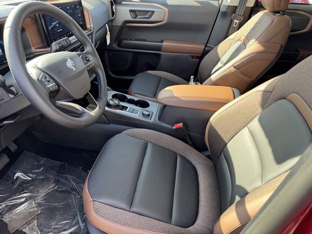 Used 2025 Ford Bronco Sport Outer Banks w/ Outer Banks Tech Package+ image 13