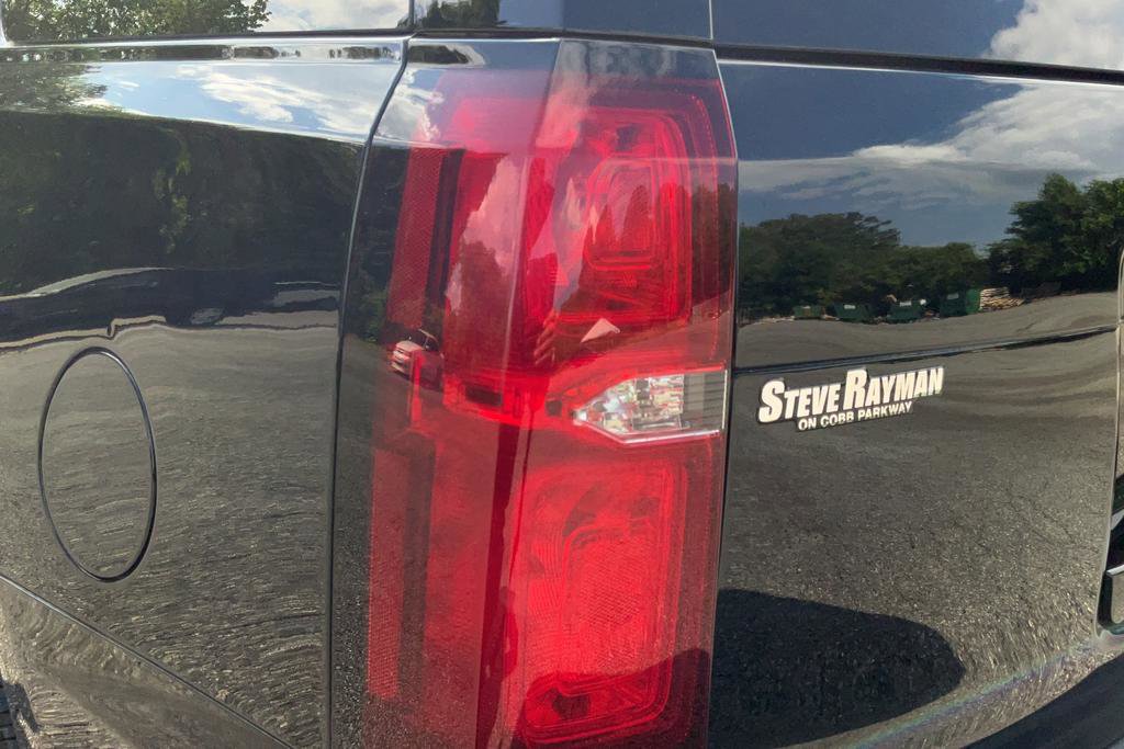 Used 2020 Chevrolet Tahoe Premier AWD/4WD image 27