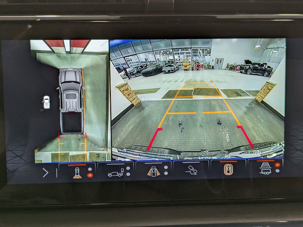 Used 2025 GMC Sierra 1500 Denali Ultimate image 13