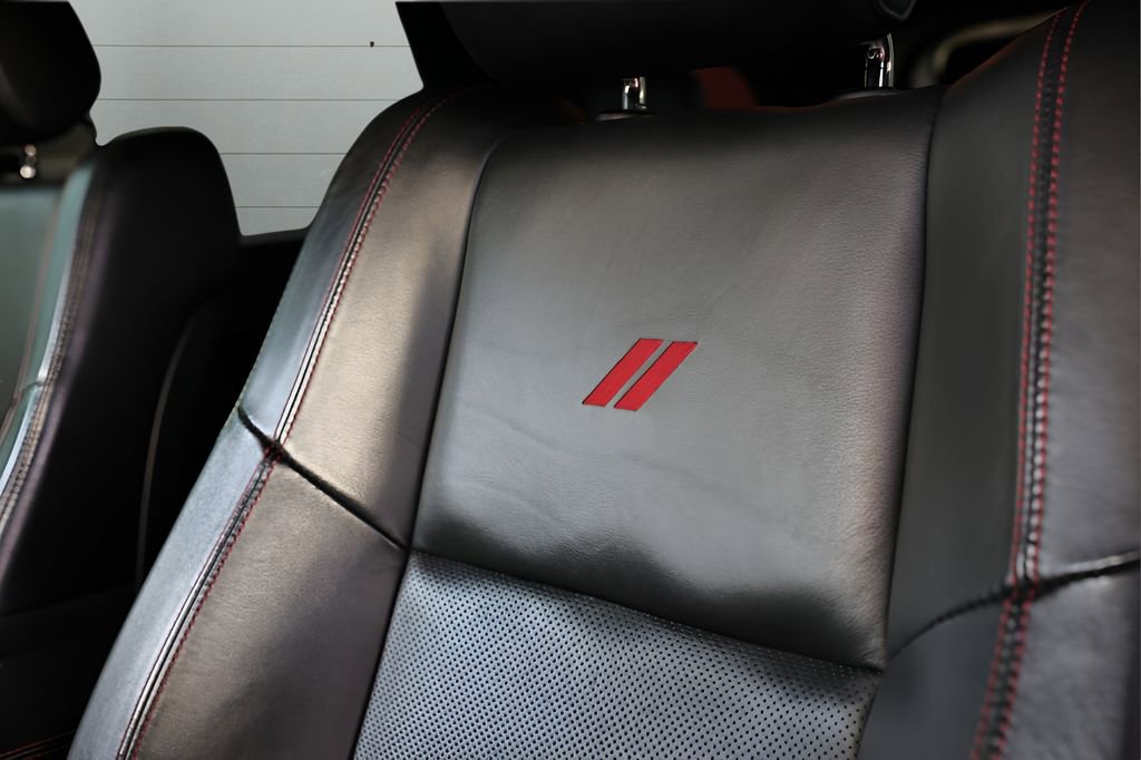 Used 2023 Dodge Durango GT image 32