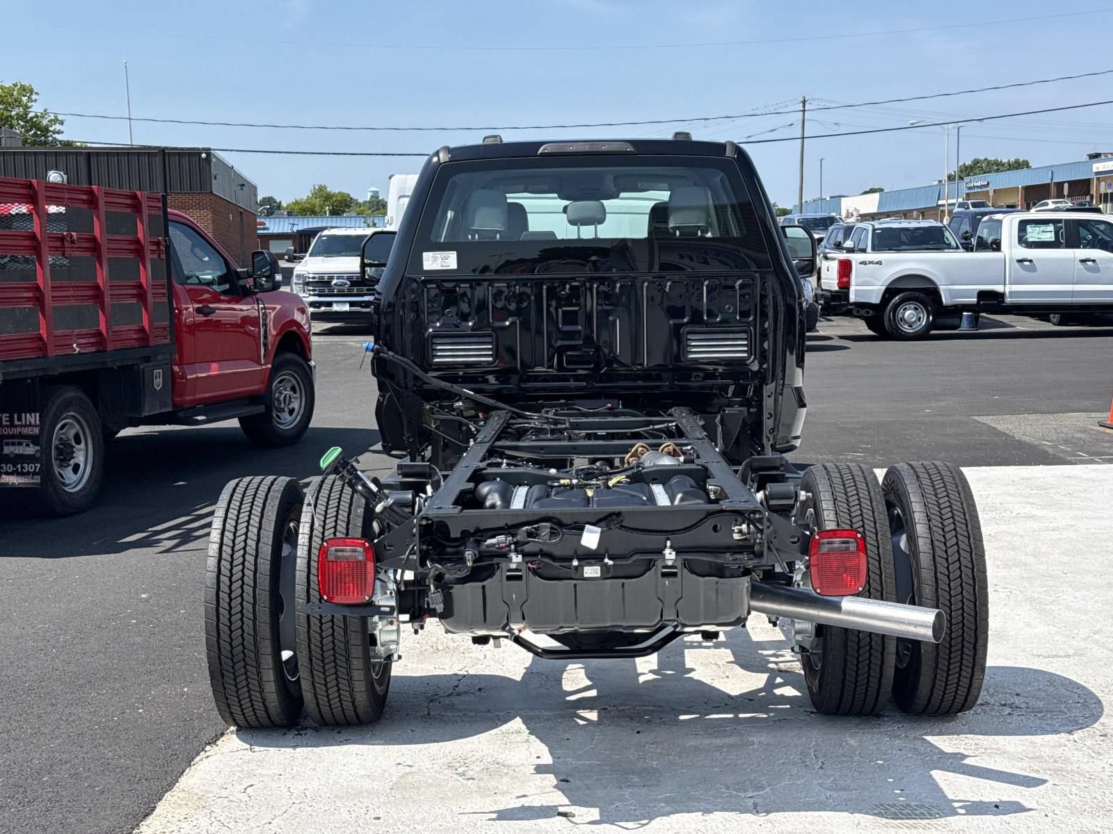 New 2026 Ford F550 4x4 Crew Cab Super Duty image 4