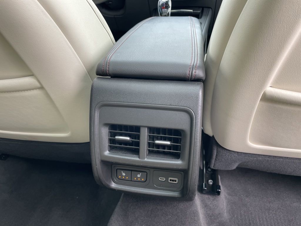 Used 2021 Cadillac XT4 Sport image 37