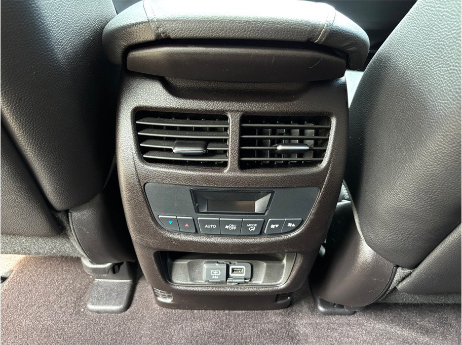 Used 2020 Acura MDX w/ Technology Package AWD/4WD image 41
