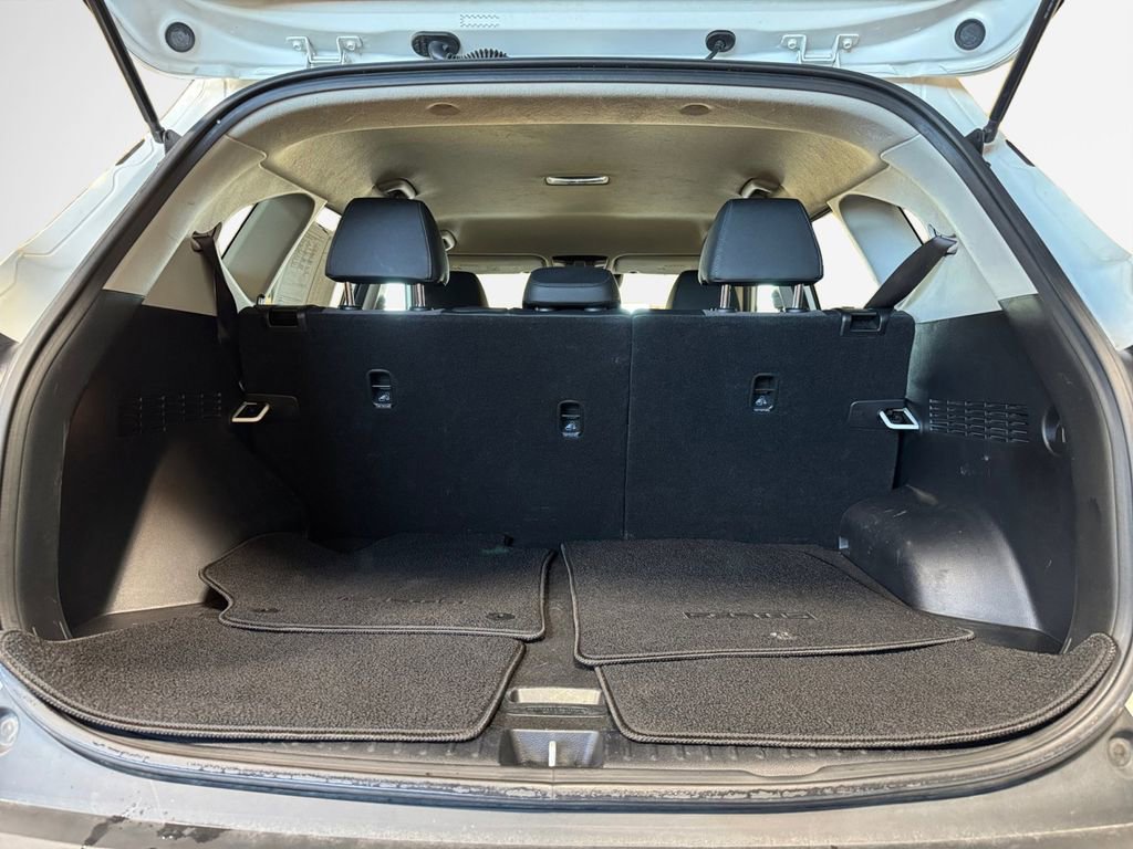 Used 2021 Kia Seltos S image 25