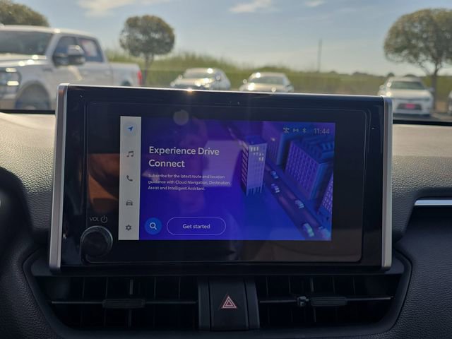 Used 2025 Toyota RAV4 LE image 21